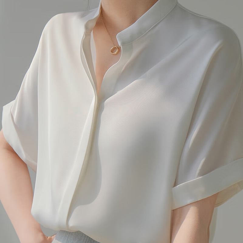 初申白色短袖衬衫女设计感小众V领衬衣气质百搭上衣S133C1490